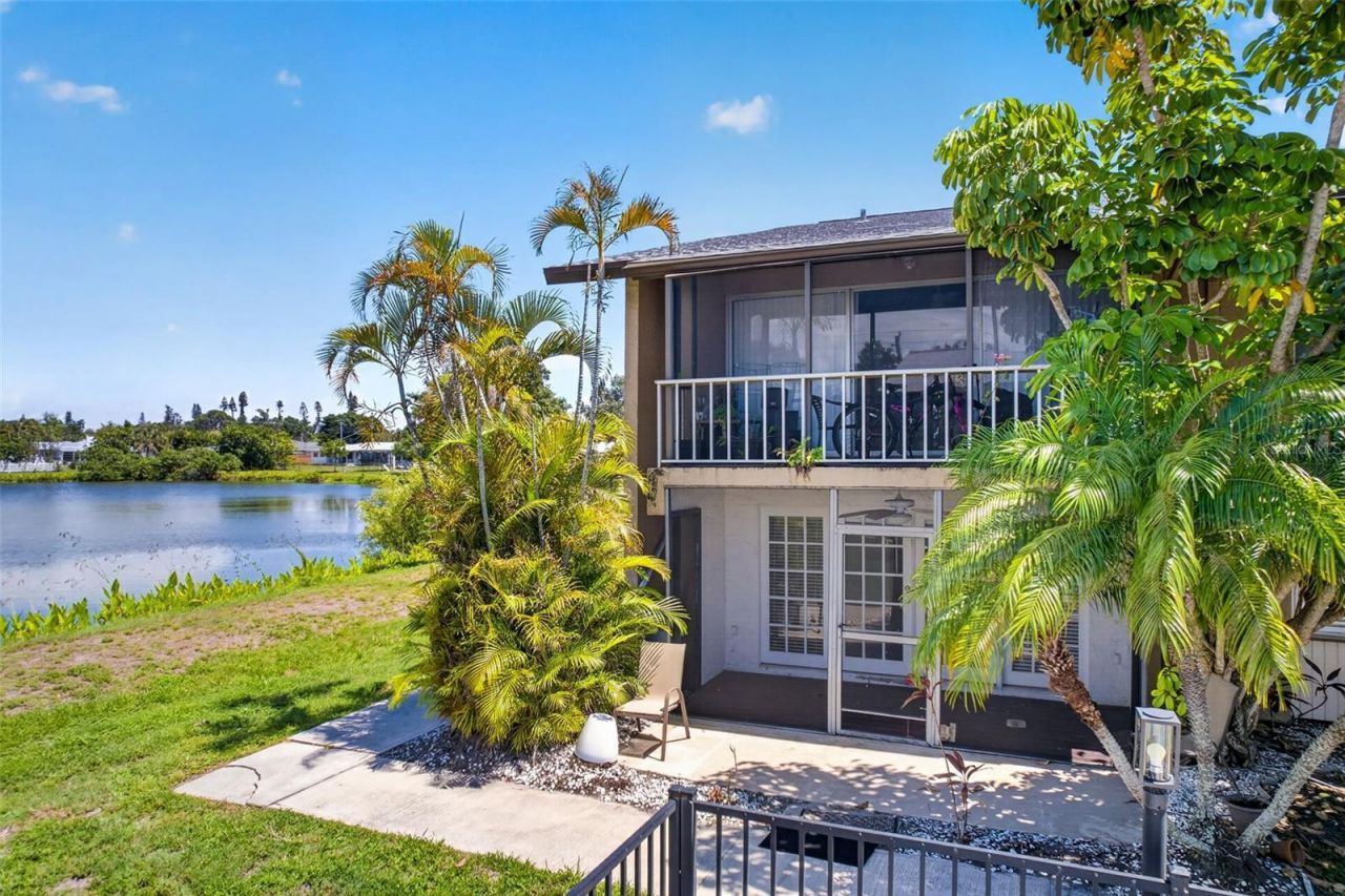 2948 Clark Road , Unit 121, Sarasota, FL 34231 Photo