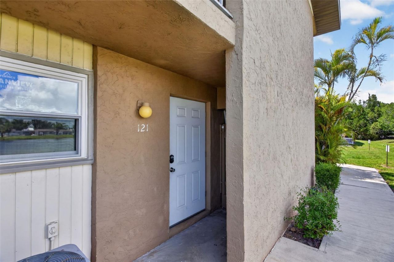 2948 Clark Road , Unit 121, Sarasota, FL 34231 Photo