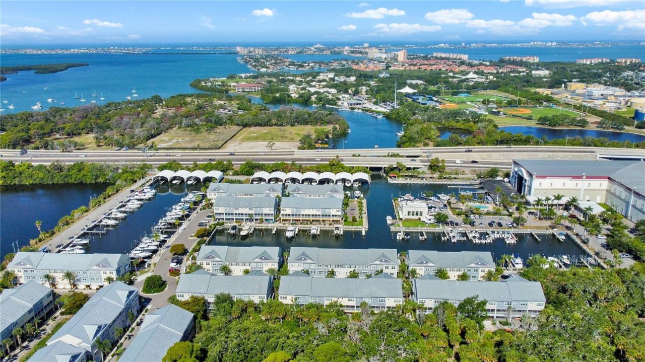 3137 Moorings Drive S, Saint Petersburg, FL 33712 Photo