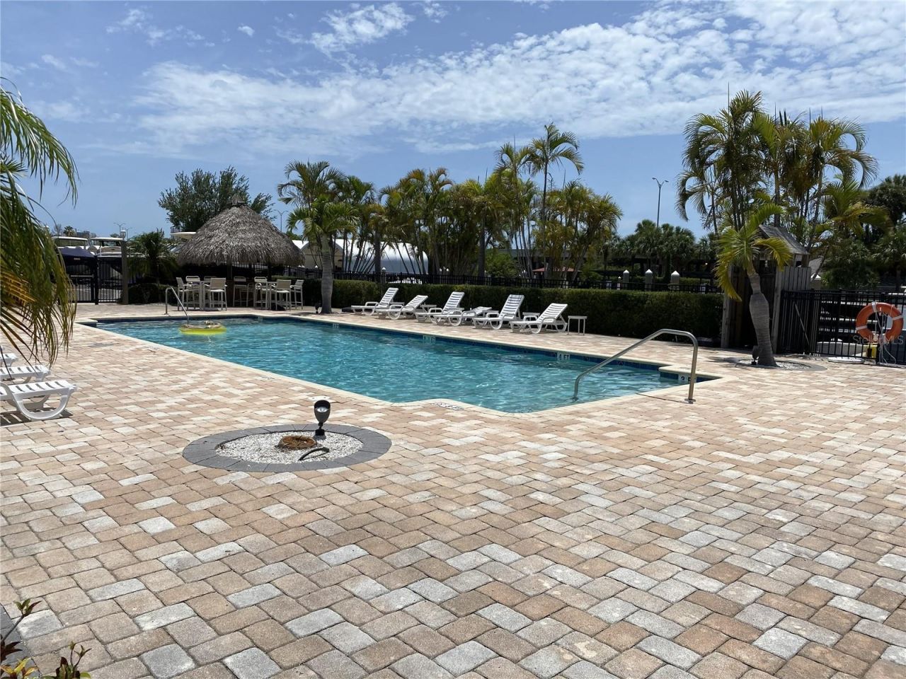 3137 Moorings Drive S, Saint Petersburg, FL 33712 Photo