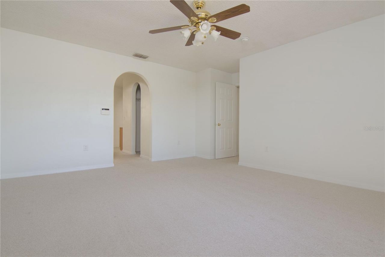 15907 Wilkinson Drive , Clermont, FL 34714 Photo