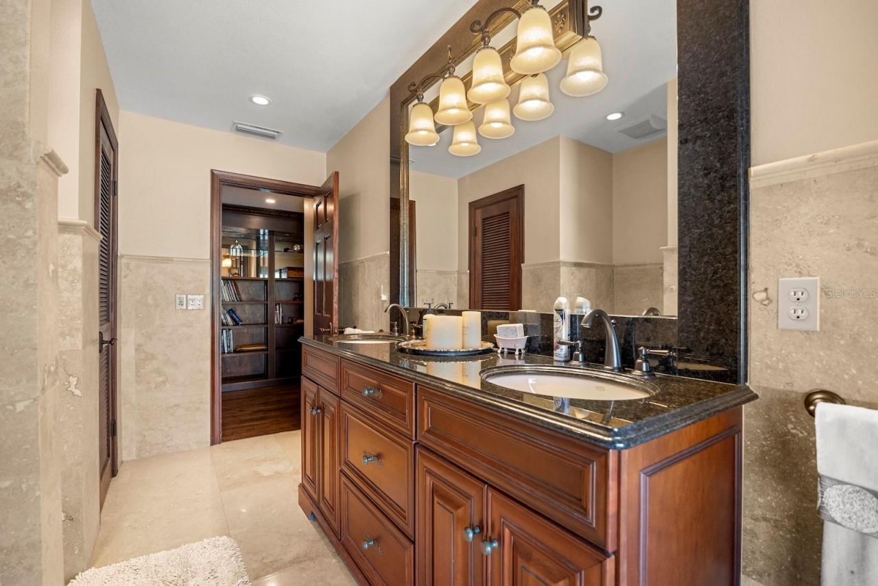 5400 Kenmore Lane, Orlando, FL 32839 Photo