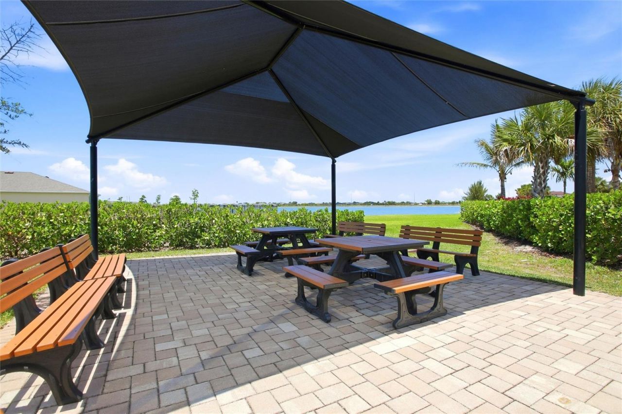 844 Heather Lake Avenue, Cape Coral, FL 33993 Photo