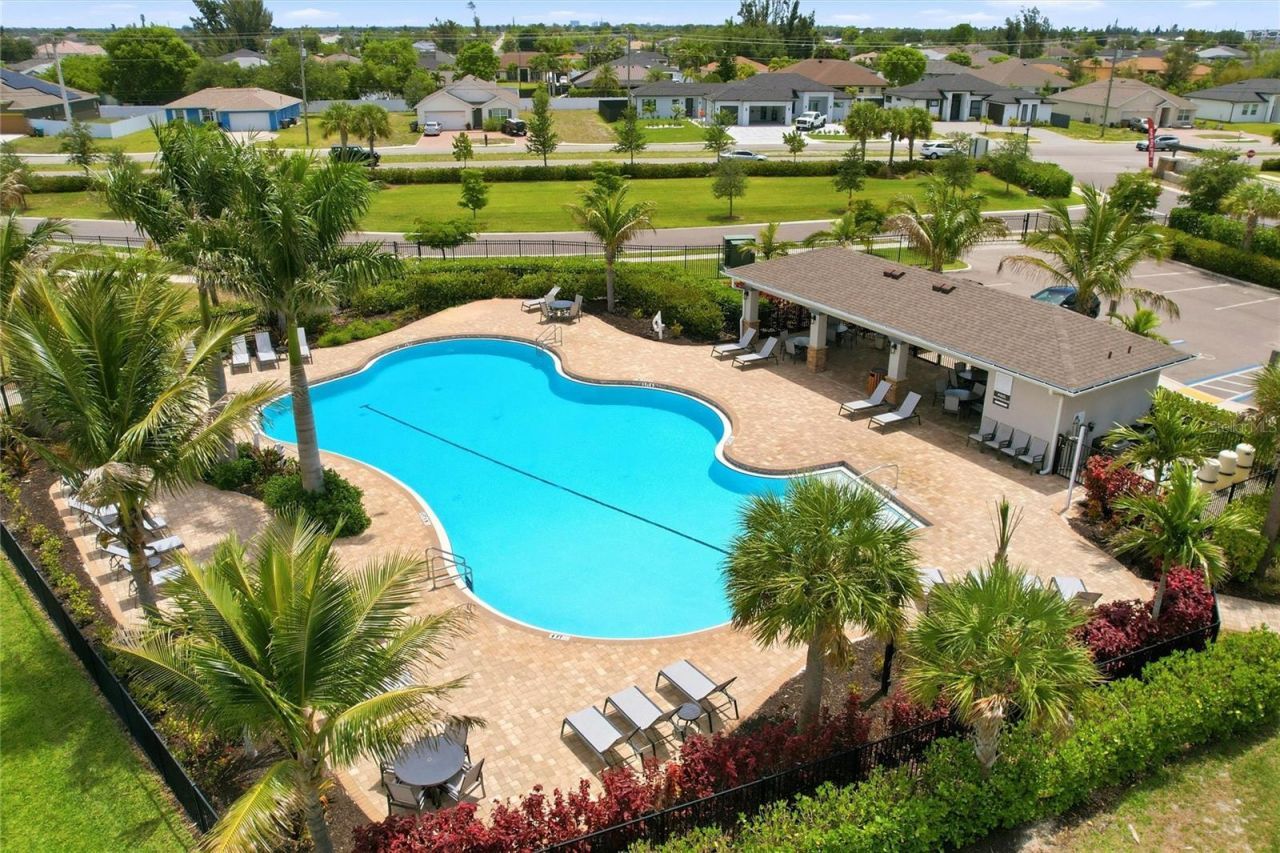 844 Heather Lake Avenue, Cape Coral, FL 33993 Photo