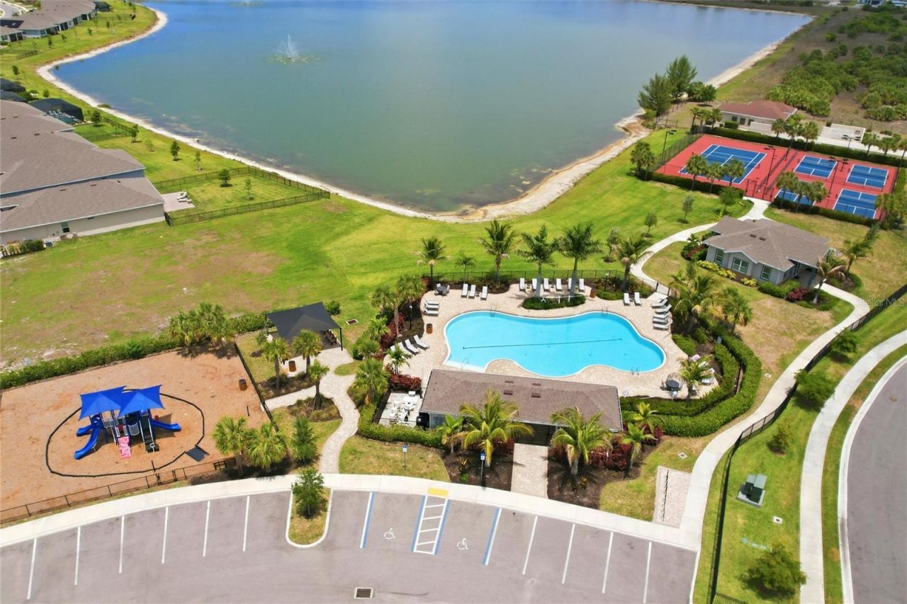844 Heather Lake Avenue, Cape Coral, FL 33993 Photo