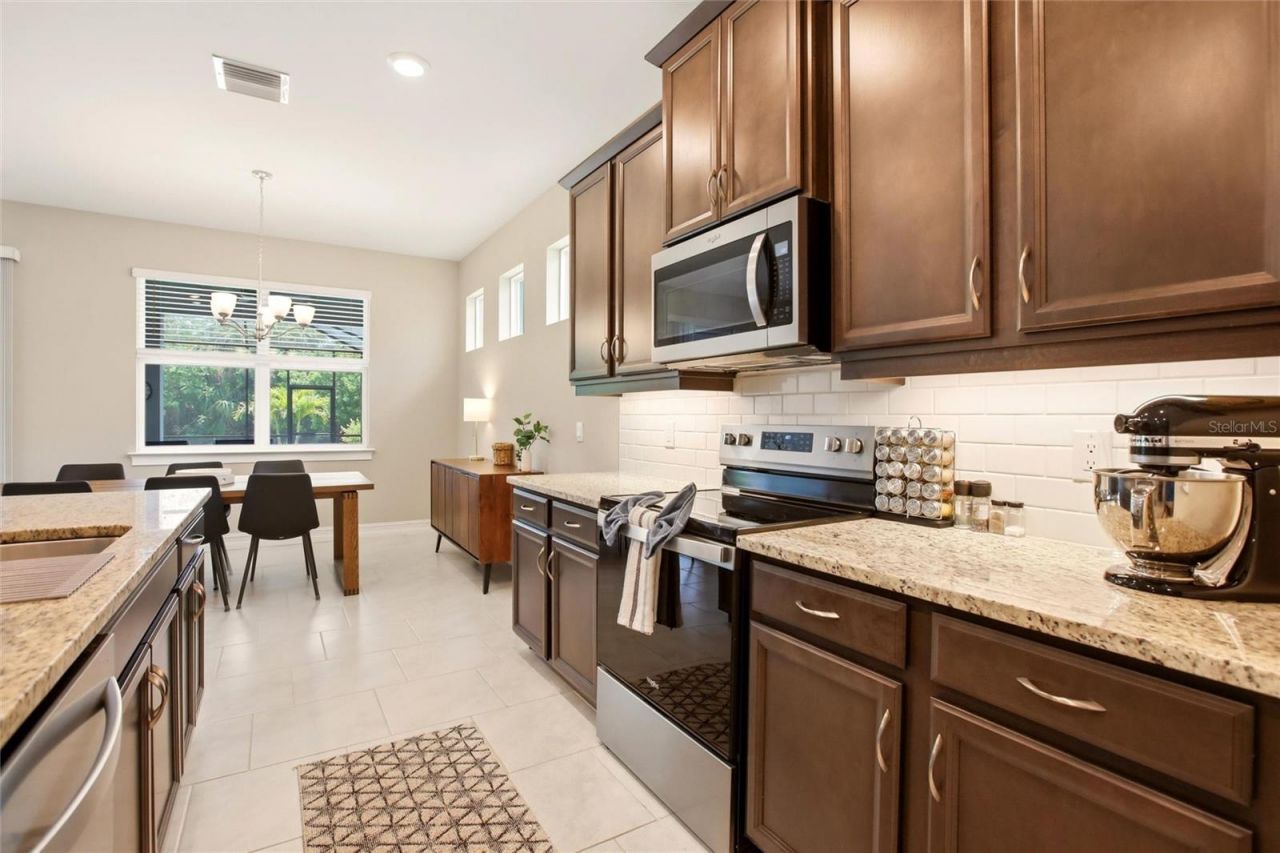 844 Heather Lake Avenue, Cape Coral, FL 33993 Photo