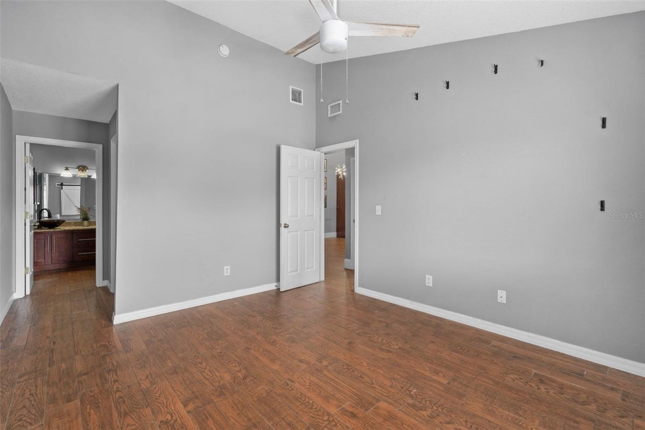 155 N Pearl Lake Causeway , Unit 208, Altamonte Springs, FL 32714 Photo