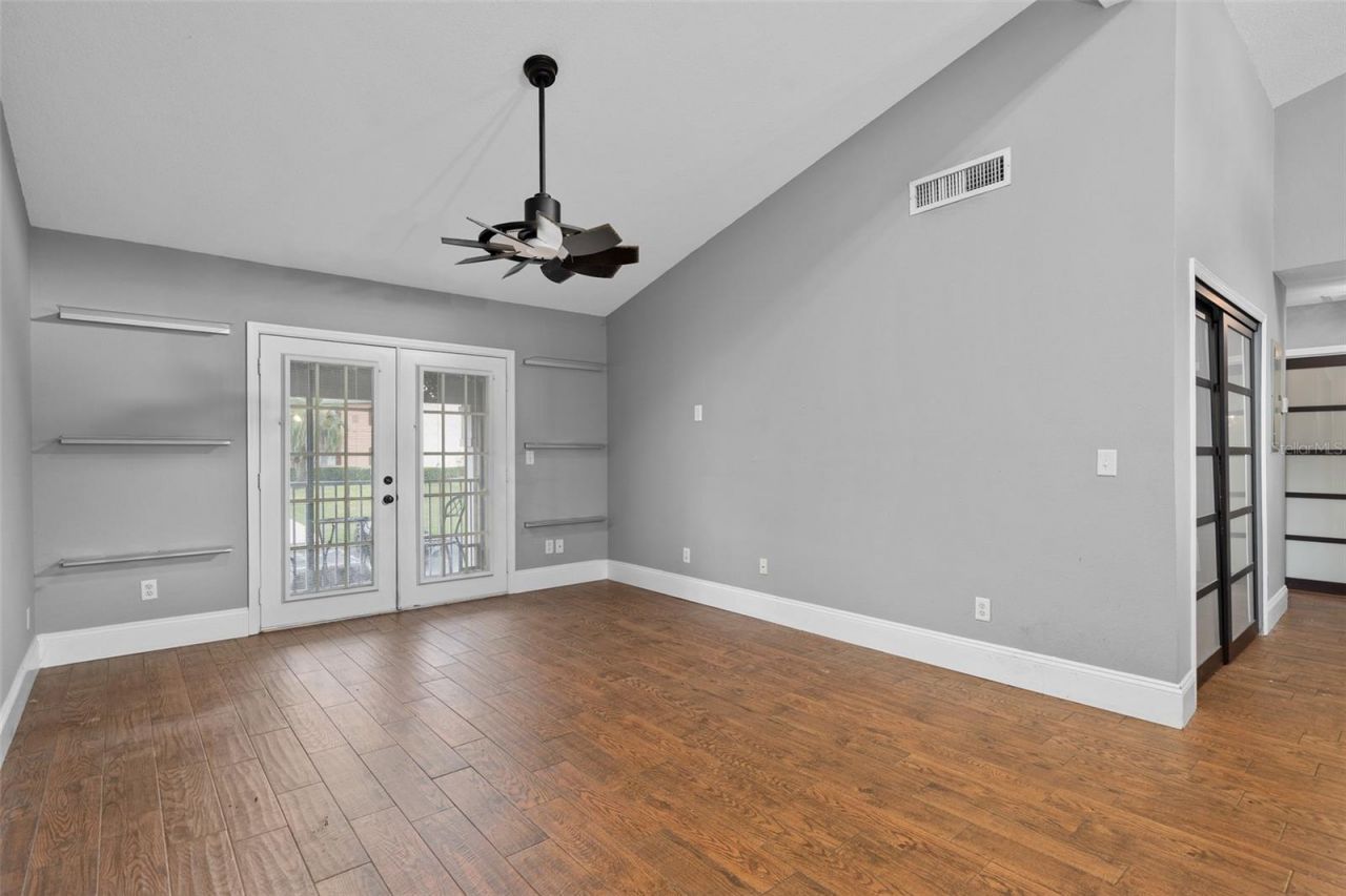 155 N Pearl Lake Causeway , Unit 208, Altamonte Springs, FL 32714 Photo