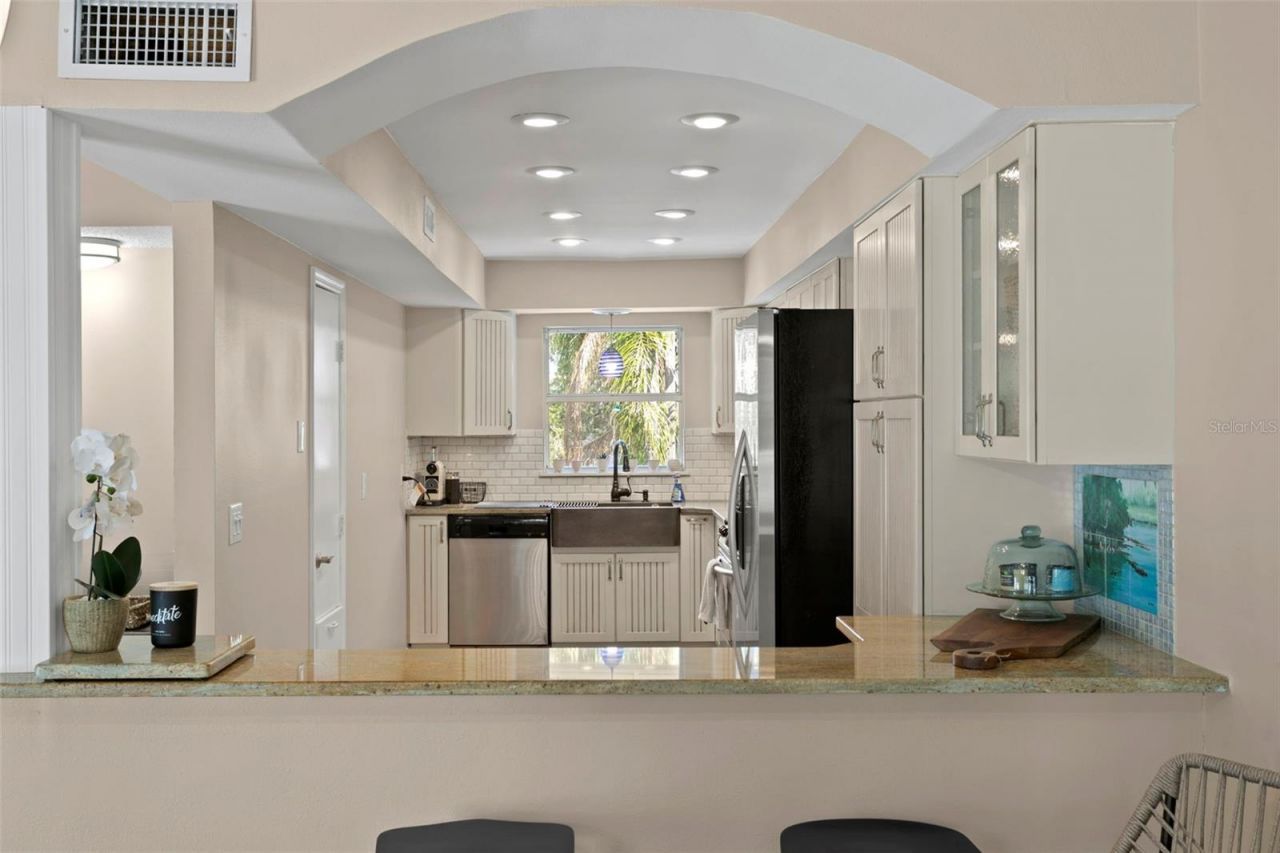 4863 W Flamingo Road , Unit 2, Tampa, FL 33611 Photo