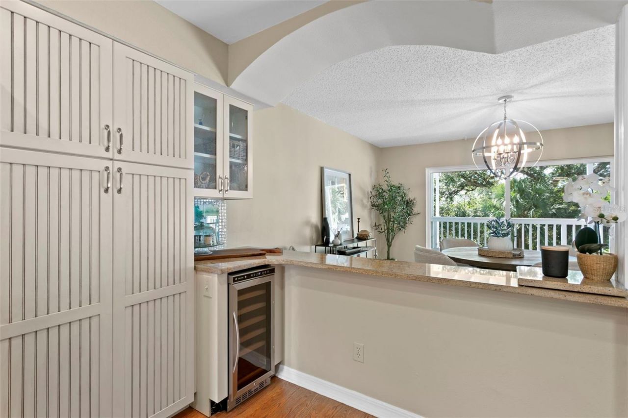 4863 W Flamingo Road , Unit 2, Tampa, FL 33611 Photo