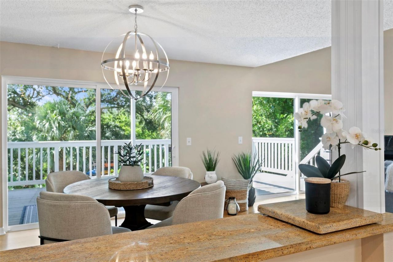 4863 W Flamingo Road , Unit 2, Tampa, FL 33611 Photo