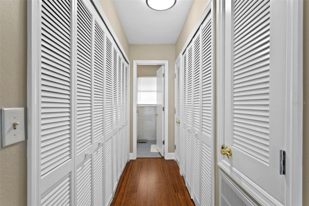 4863 W Flamingo Road , Unit 2, Tampa, FL 33611 Photo