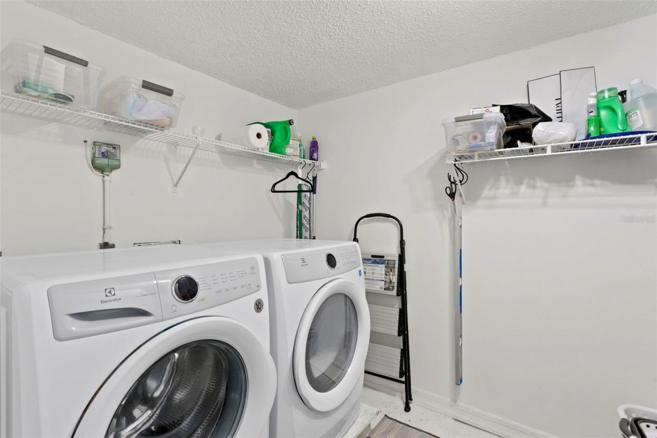 4863 W Flamingo Road , Unit 2, Tampa, FL 33611 Photo