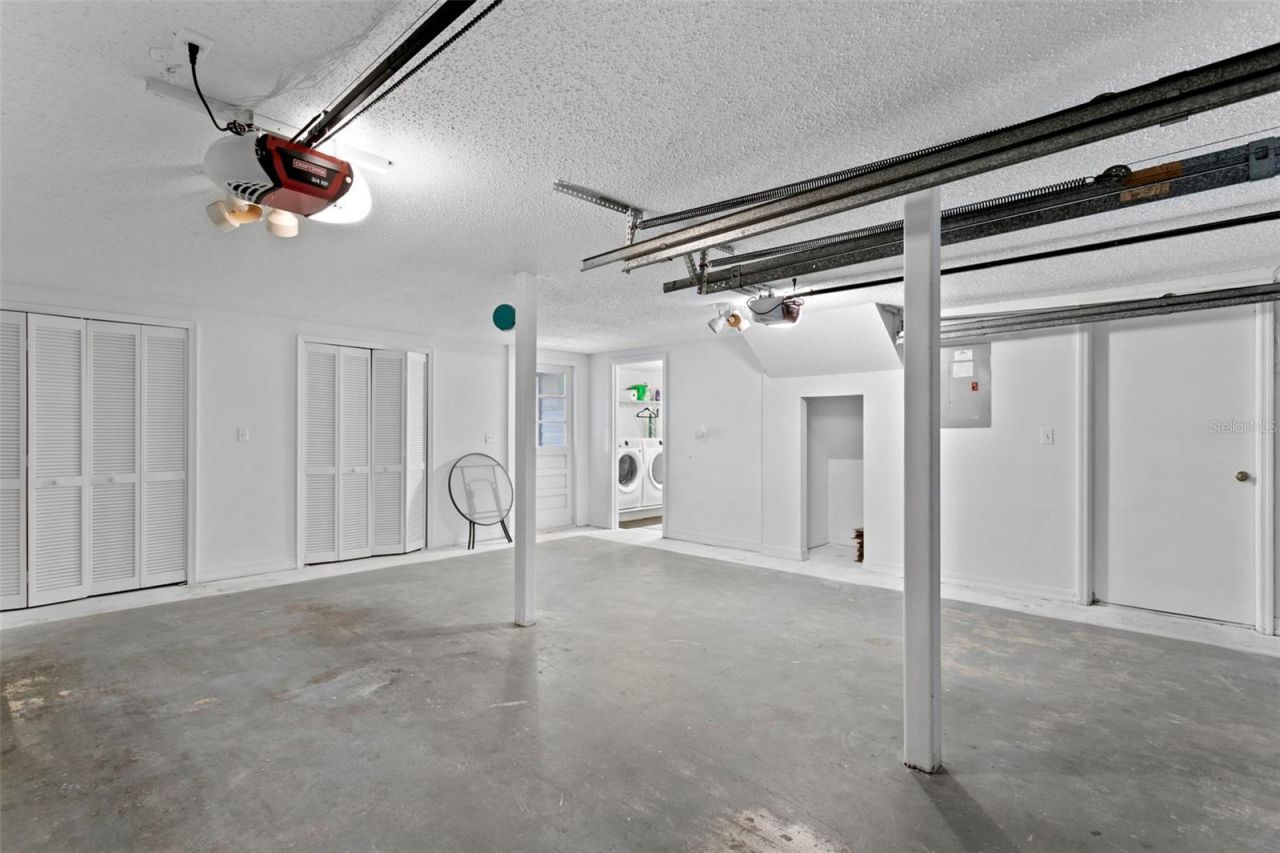4863 W Flamingo Road , Unit 2, Tampa, FL 33611 Photo
