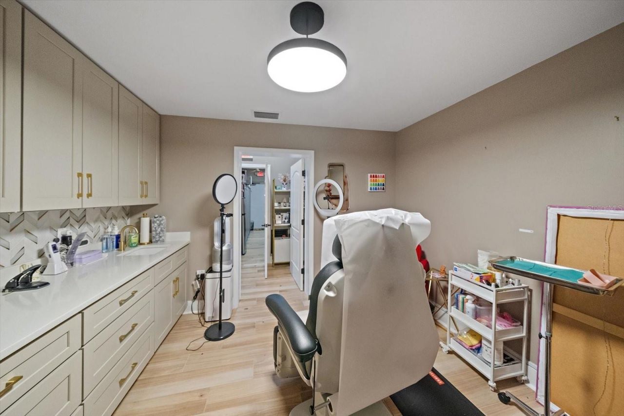 2500 Sunset Point Road , Clearwater, FL 33765 Photo