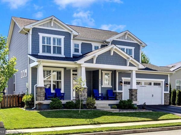2021 CHAMBERLAIN DRIVE, FREDERICK, MD 21702