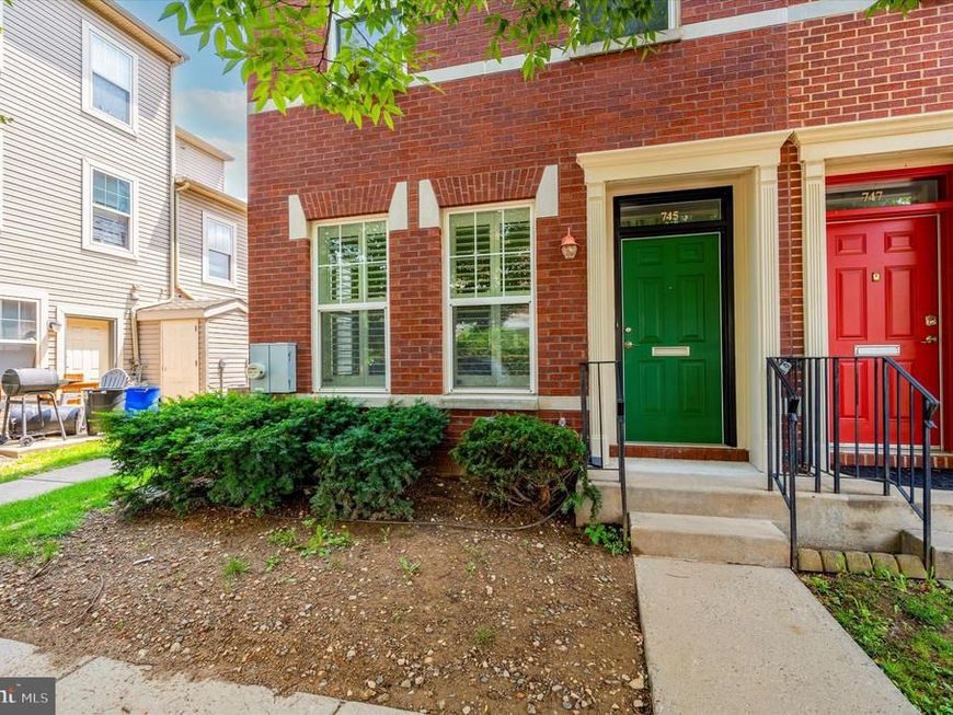 745 S Juniper Street , Philadelphia, PA 19147 Main Photo