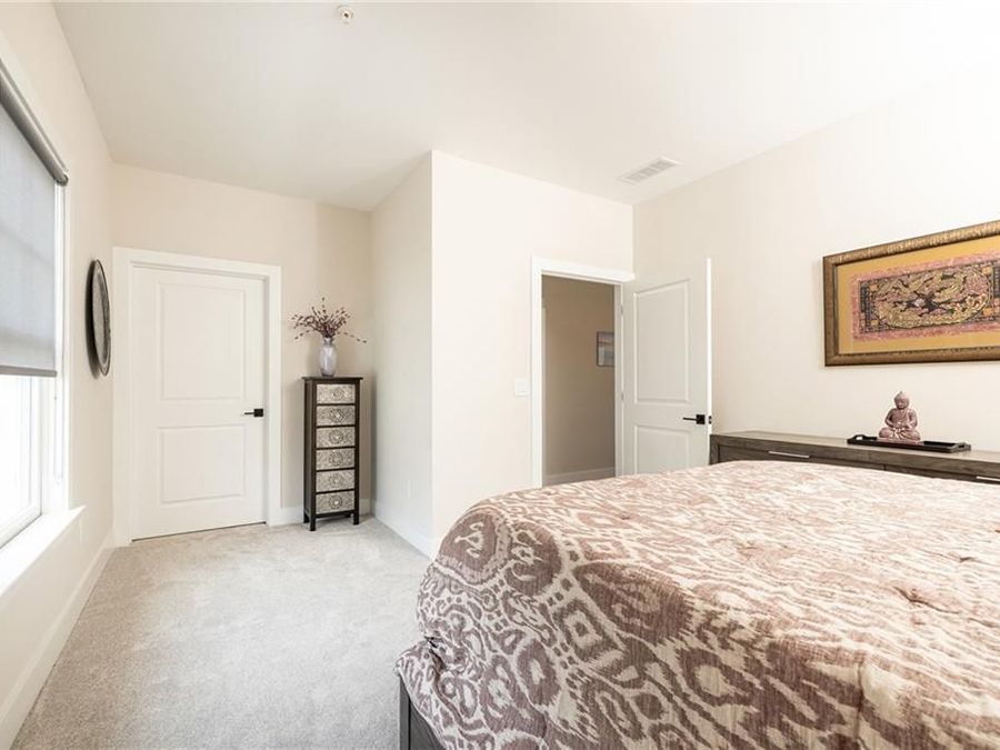 Property Image 76