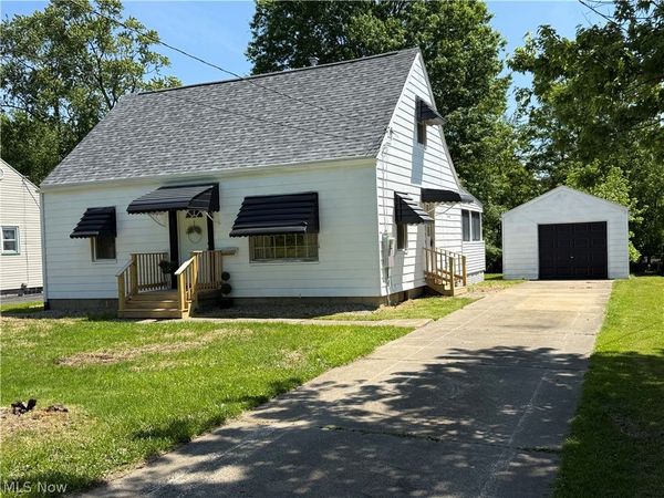 1892 NW Drexel Avenue NW, Warren, OH 44485