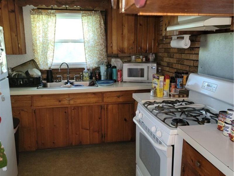 498 Walnut Street, Conneaut, OH 44030 Photo 10