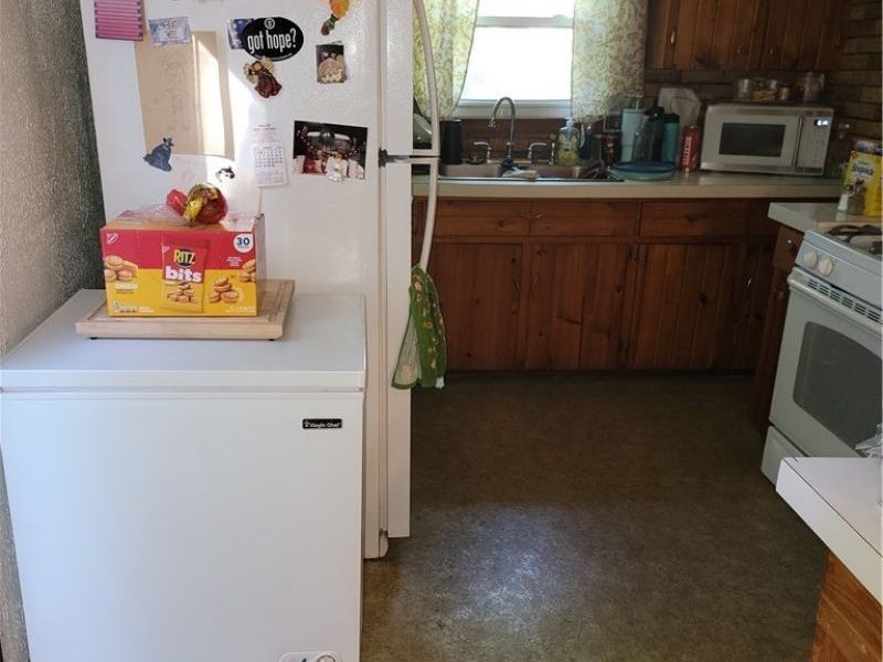498 Walnut Street, Conneaut, OH 44030 Photo 9