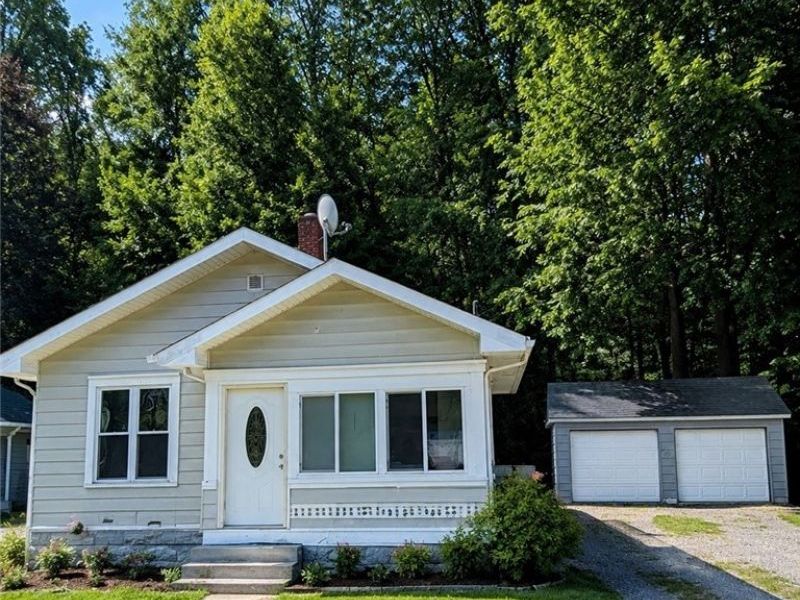 1111 Tremont Avenue SE, Massillon, OH 44646 Photo 1