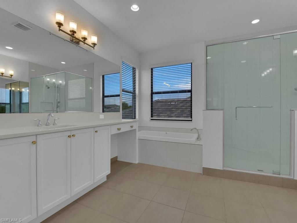 20581 Fair Oak Ln, Estero, FL 33928 Photo