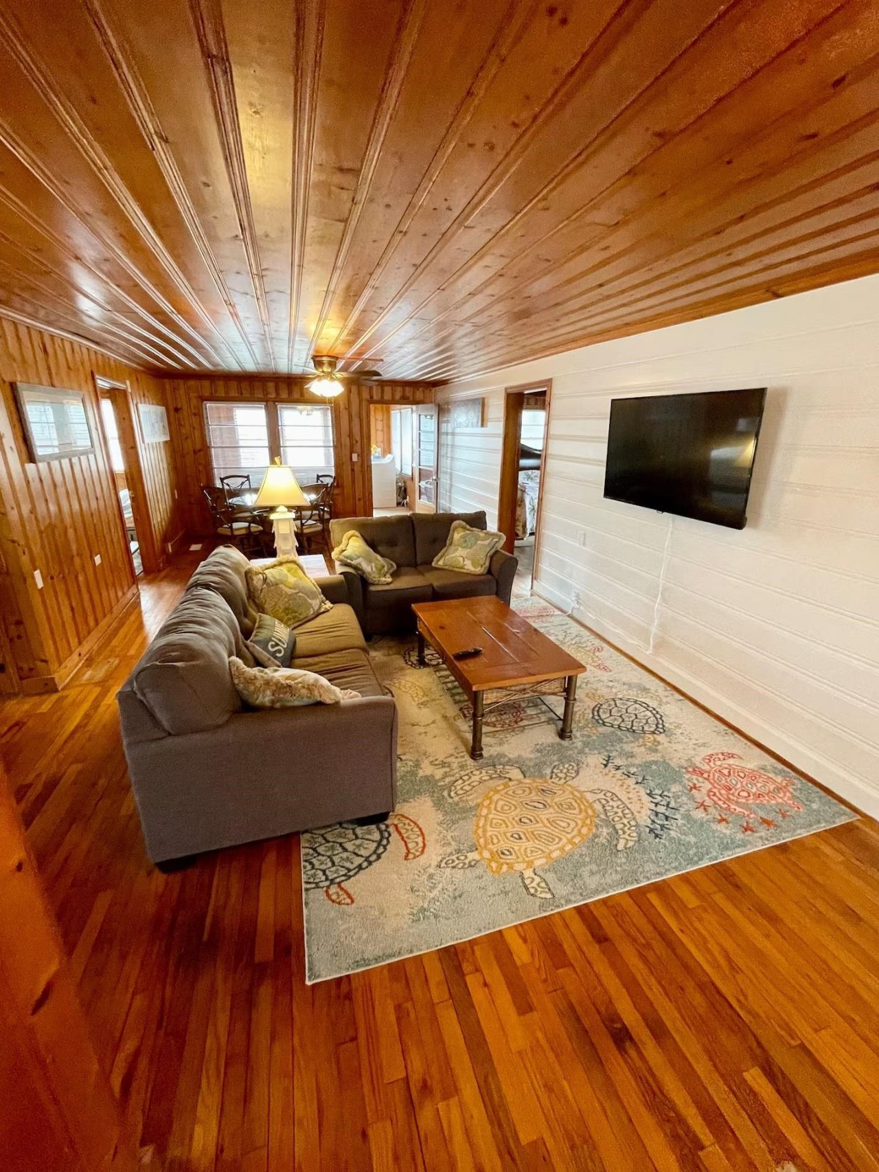 1505 Edge Dr.  Photo 8