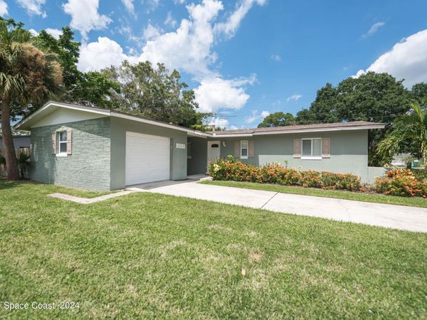 300 Nora Avenue, Merritt Island, FL 32952