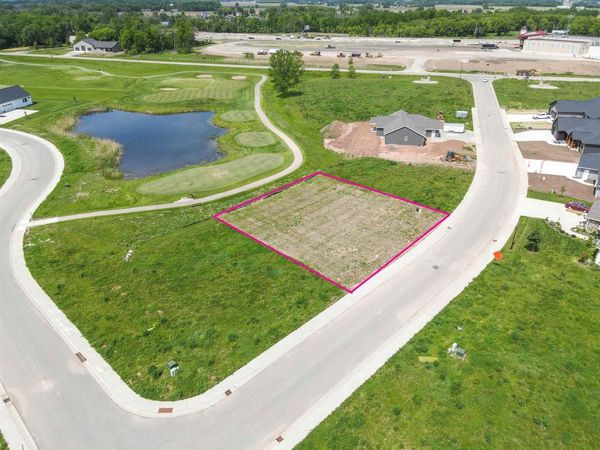 224 KERRIGAN DRIVE, Wrightstown, WI 54180