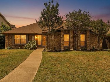 9107 Sweetwater Drive, Dallas, TX 75228
