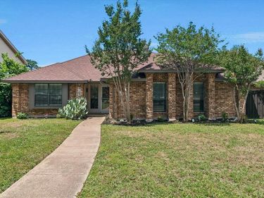 9107 Sweetwater Drive, Dallas, TX 75228