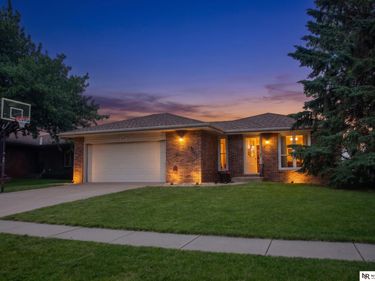 616 N 86th Street, Lincoln, NE 68505