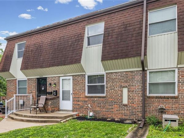 10011 W 52ND Street, Merriam, KS 66203