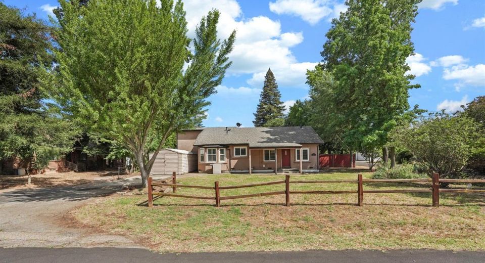 13710 E Church St, Lockeford, CA 95237 Photo