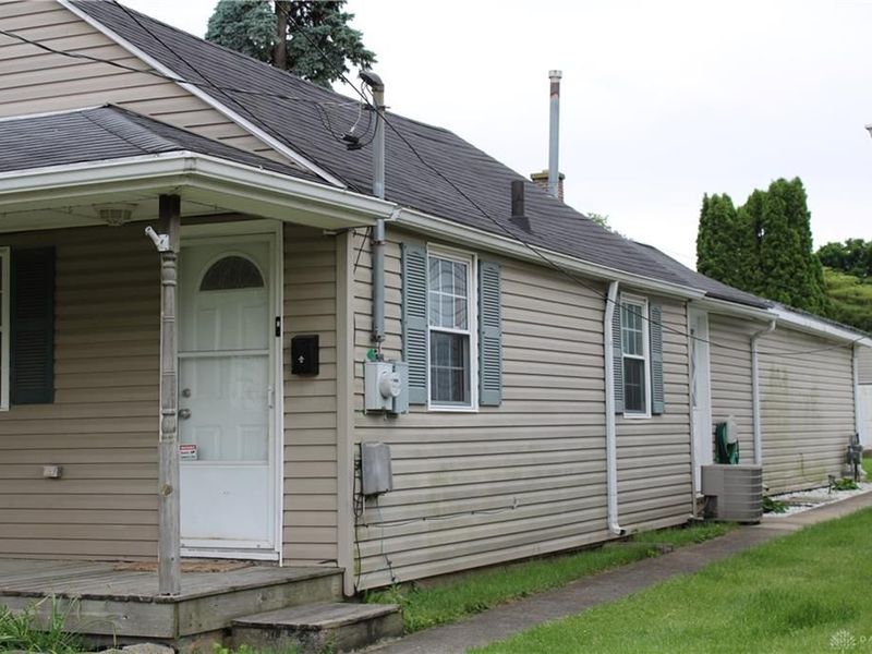 317 S Miami Avenue, Bradford, OH 45308 Photo 2