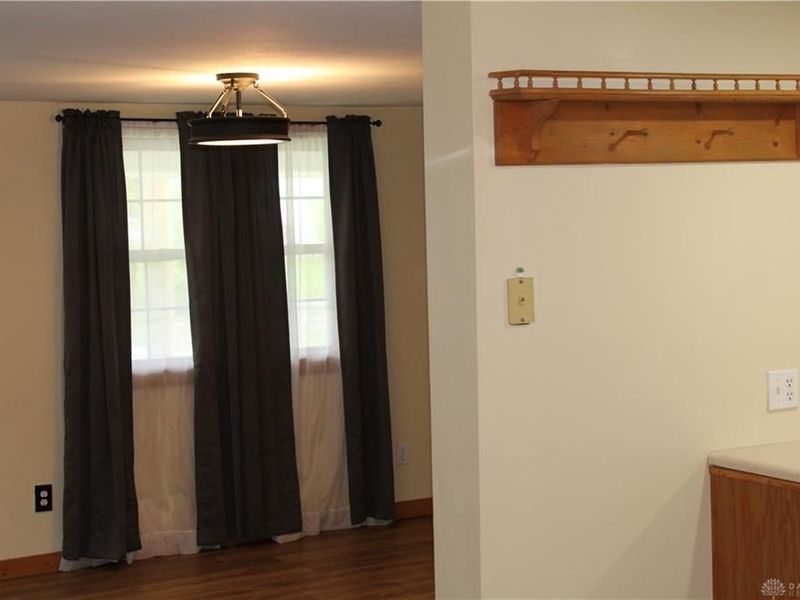 317 S Miami Avenue, Bradford, OH 45308 Photo 7