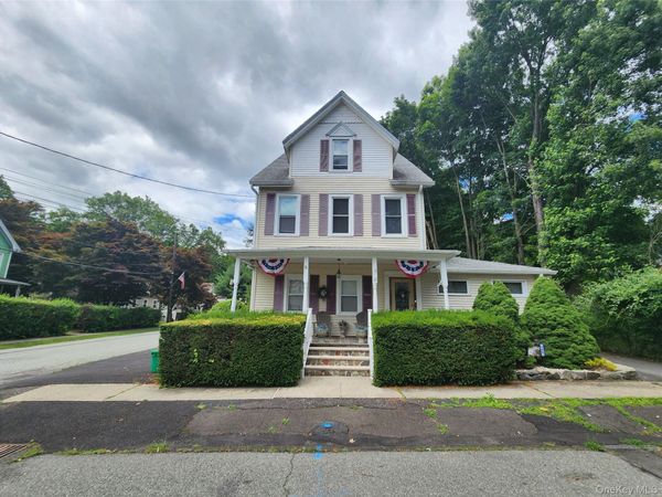 15 Lake Avenue , Unit B, Hillburn, NY 10931