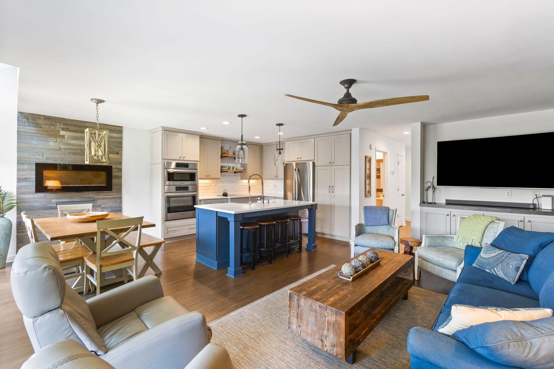 2464 Stono Watch Drive Photo 7