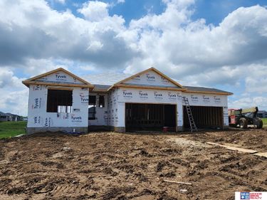 10801 Century Lane, Lincoln, NE 68527