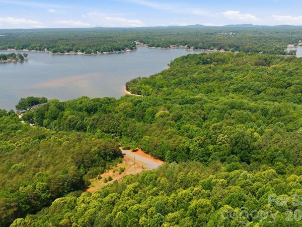 9719 Nine Eagles Lane, Charlotte, NC 28278