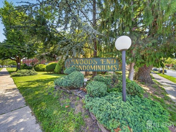 513 Brooklawn Avenue, Roselle, NJ 07203