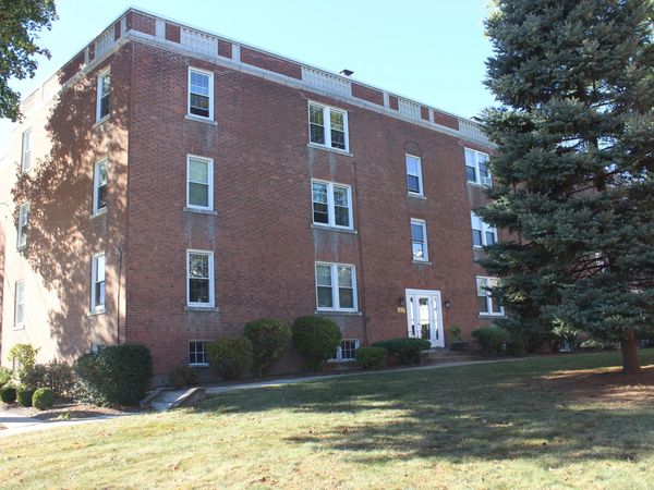 888 Farmington , Unit D, West Hartford, CT 06119
