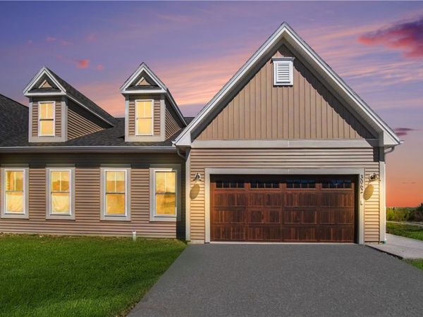 3062 Pierce Brook Trail , Canandaigua, NY 14424