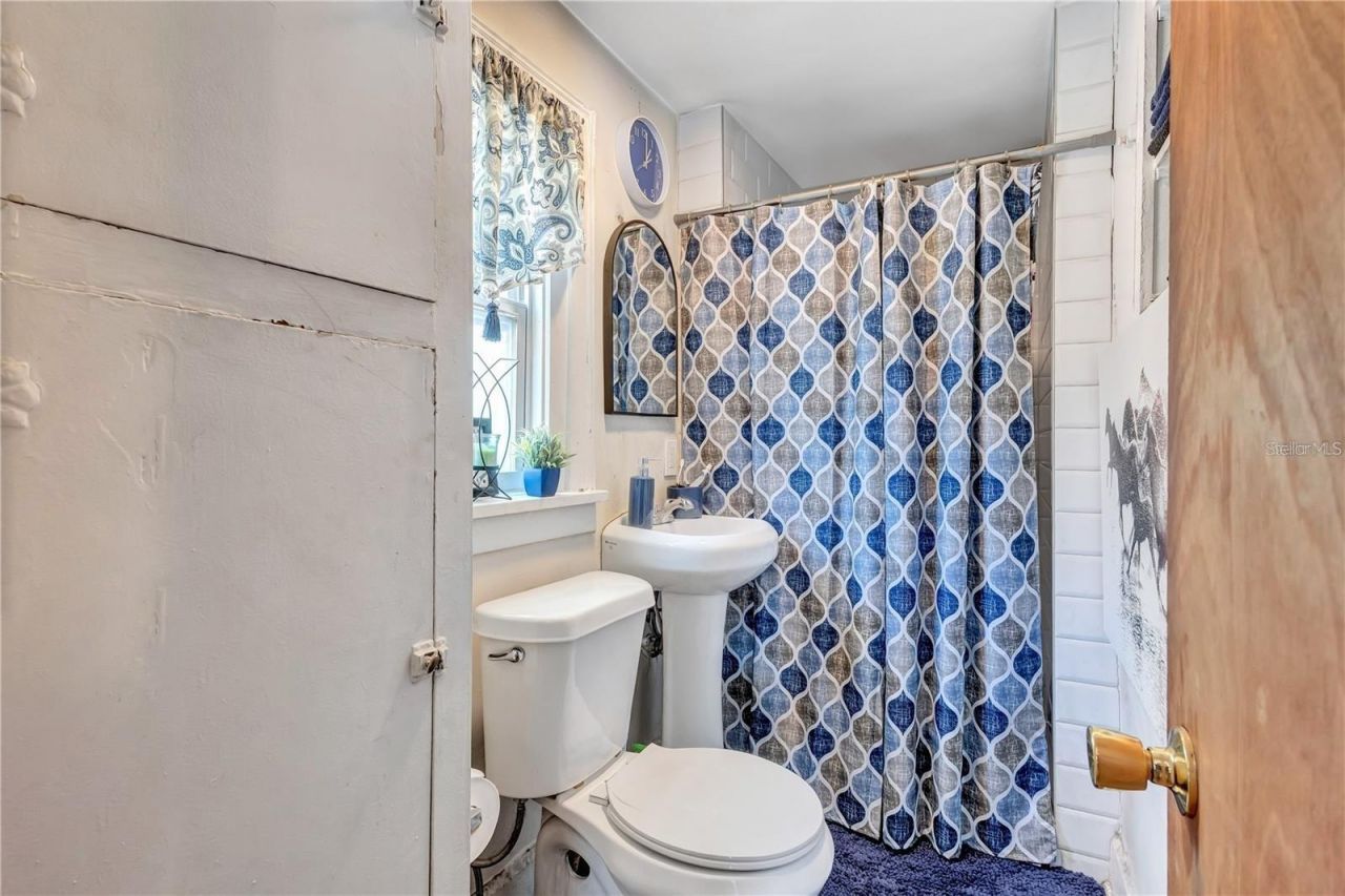 2521 4th Street S, Saint Petersburg, FL 33705 Photo