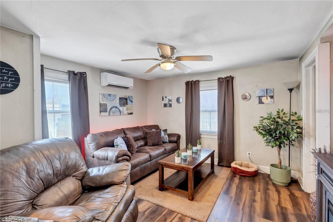 2521 4th Street S, Saint Petersburg, FL 33705 Photo