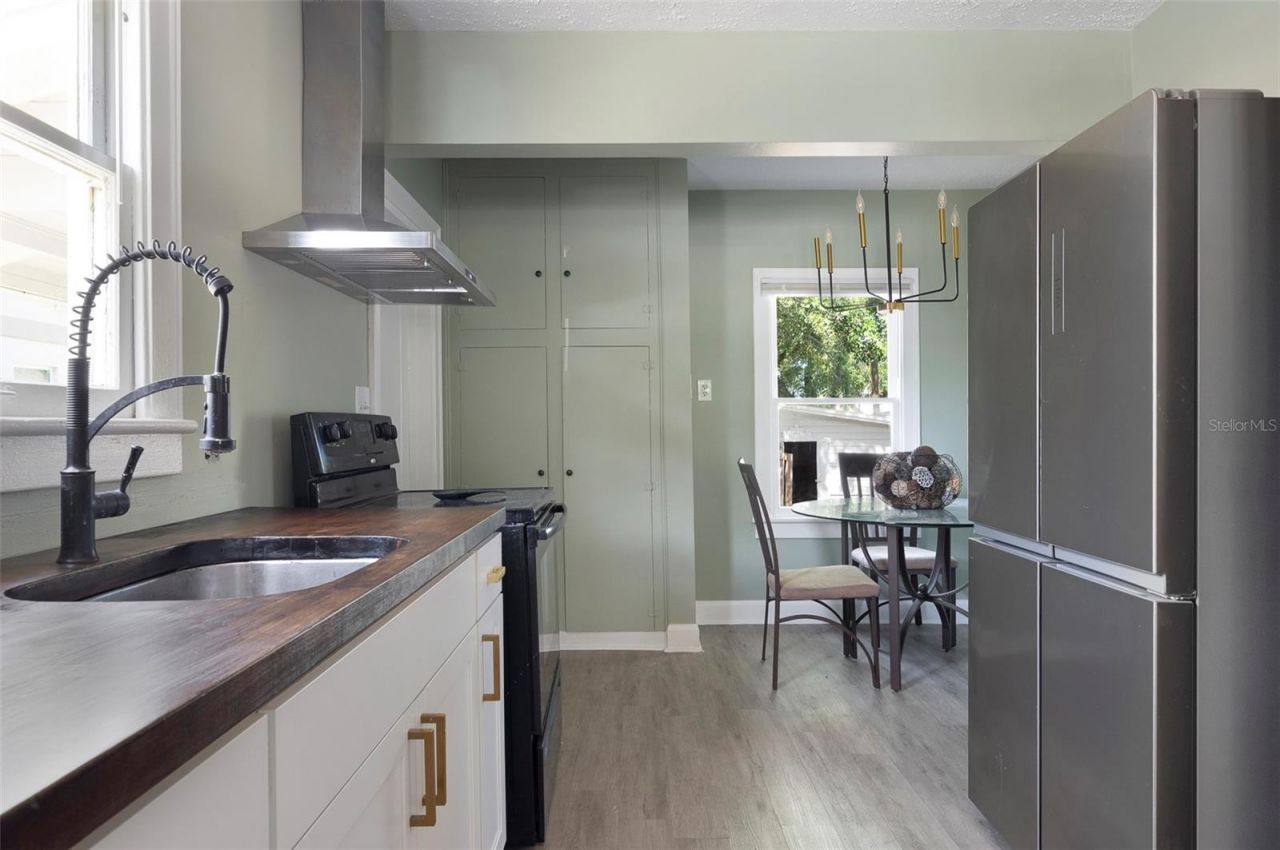 2521 4th Street S, Saint Petersburg, FL 33705 Photo