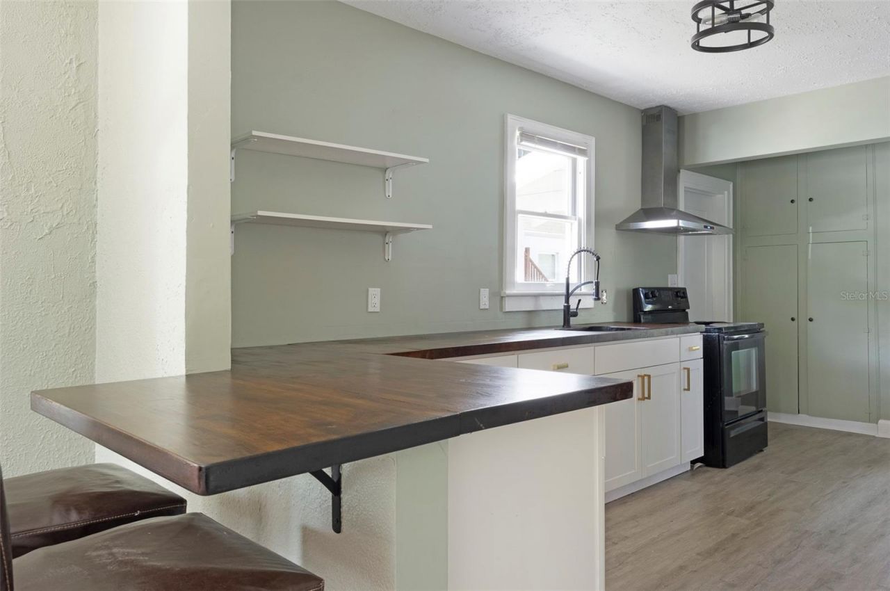 2521 4th Street S, Saint Petersburg, FL 33705 Photo