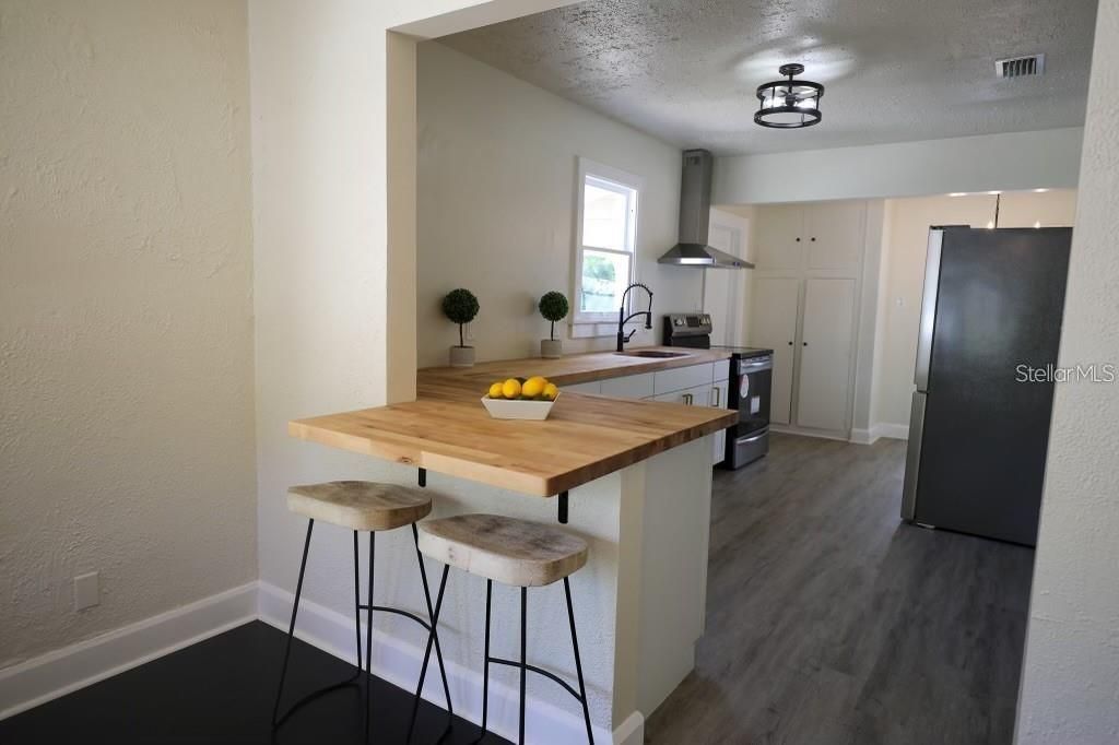 2521 4th Street S, Saint Petersburg, FL 33705 Photo