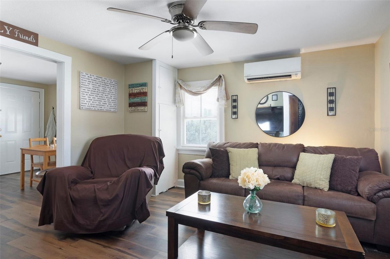 2521 4th Street S, Saint Petersburg, FL 33705 Photo